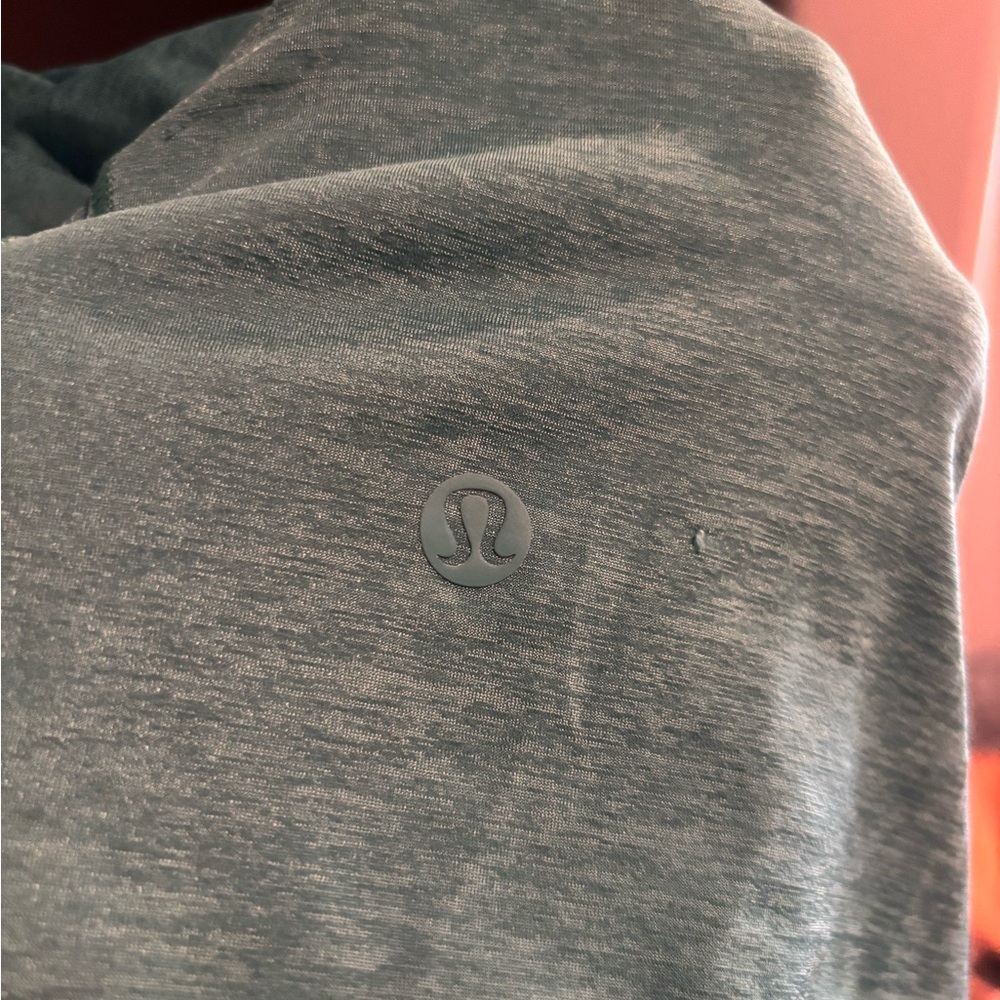Lululemon Essential Tank Top Pleated - Picture 4 of 4
